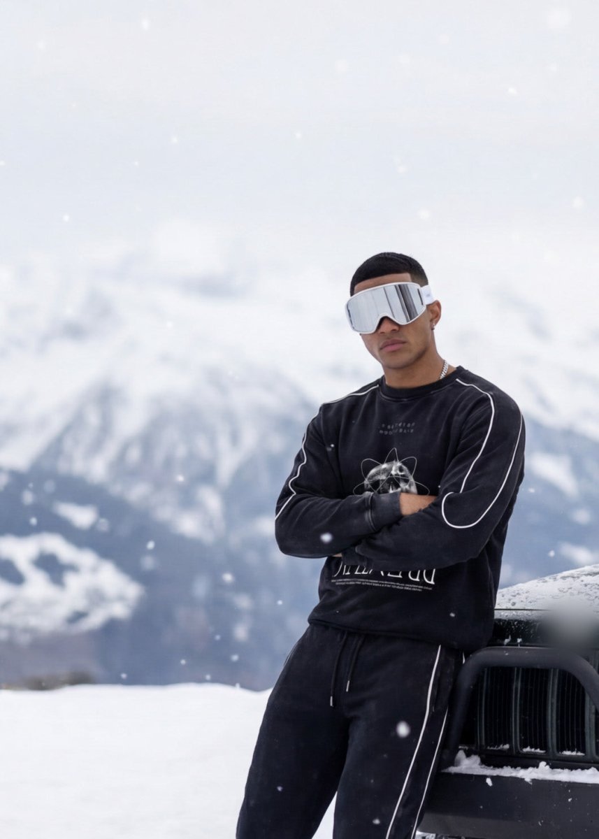 Moon Oath Premium Black Sweatshirt - TOPARADI